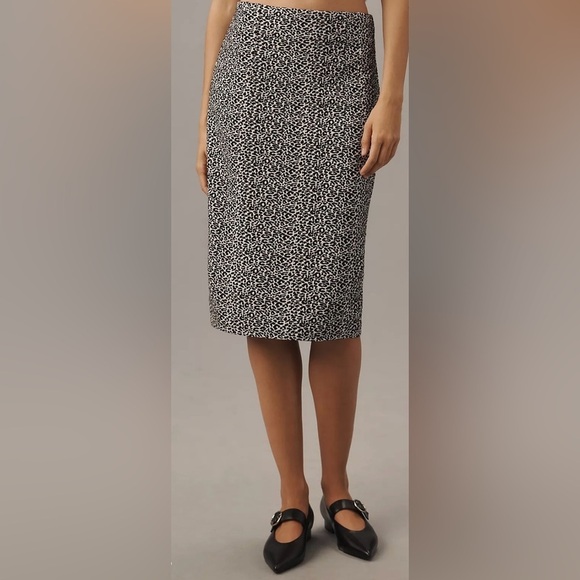 NEW with tags (NWT) Anthropologie Pencil Skirt Leopard Print Midi Skirt - Picture 6 of 6